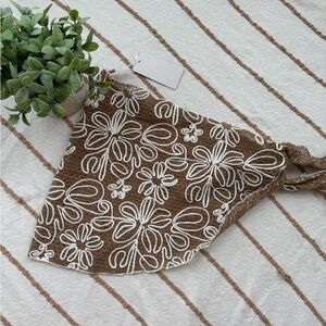 🤎Sarong with White Floral Design🤎